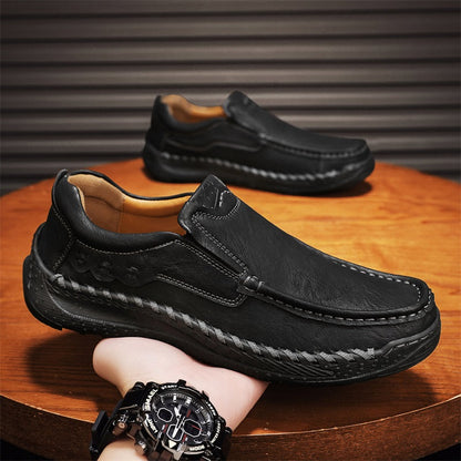 Men's Handcrafted Slippers – Non-Slip and Shock-Absorbing Sole