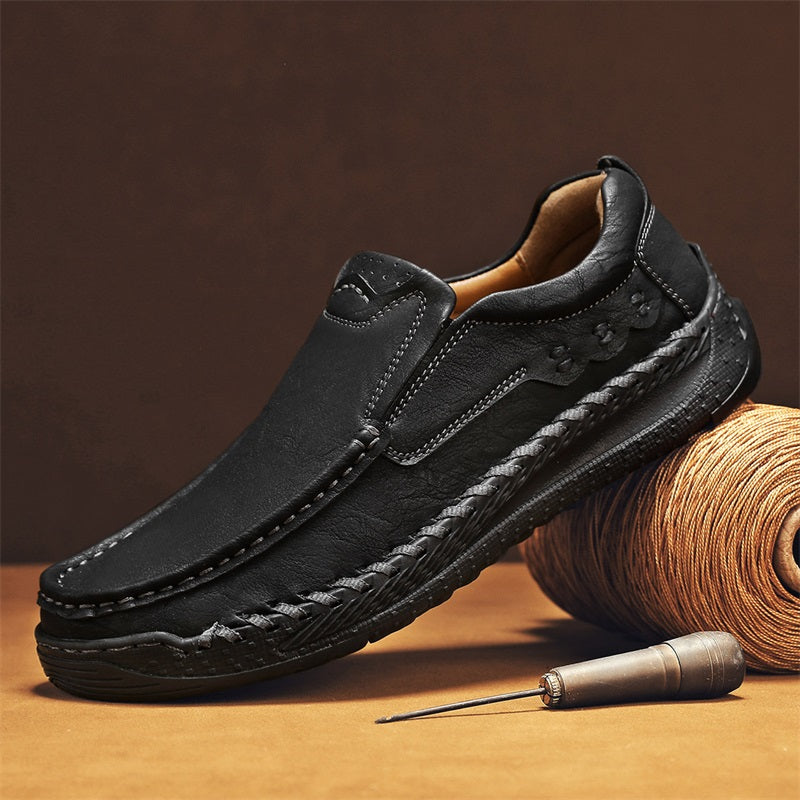 Men's Handcrafted Slippers – Non-Slip and Shock-Absorbing Sole
