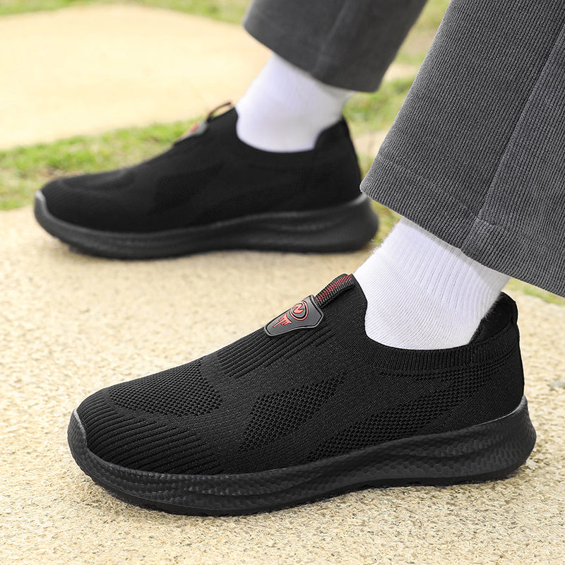 Men’s Lightweight Slip-On Shoes – Breathable Knit, Wide Fit, Comfortable & Flexible for Everyday & Outdoor Wear