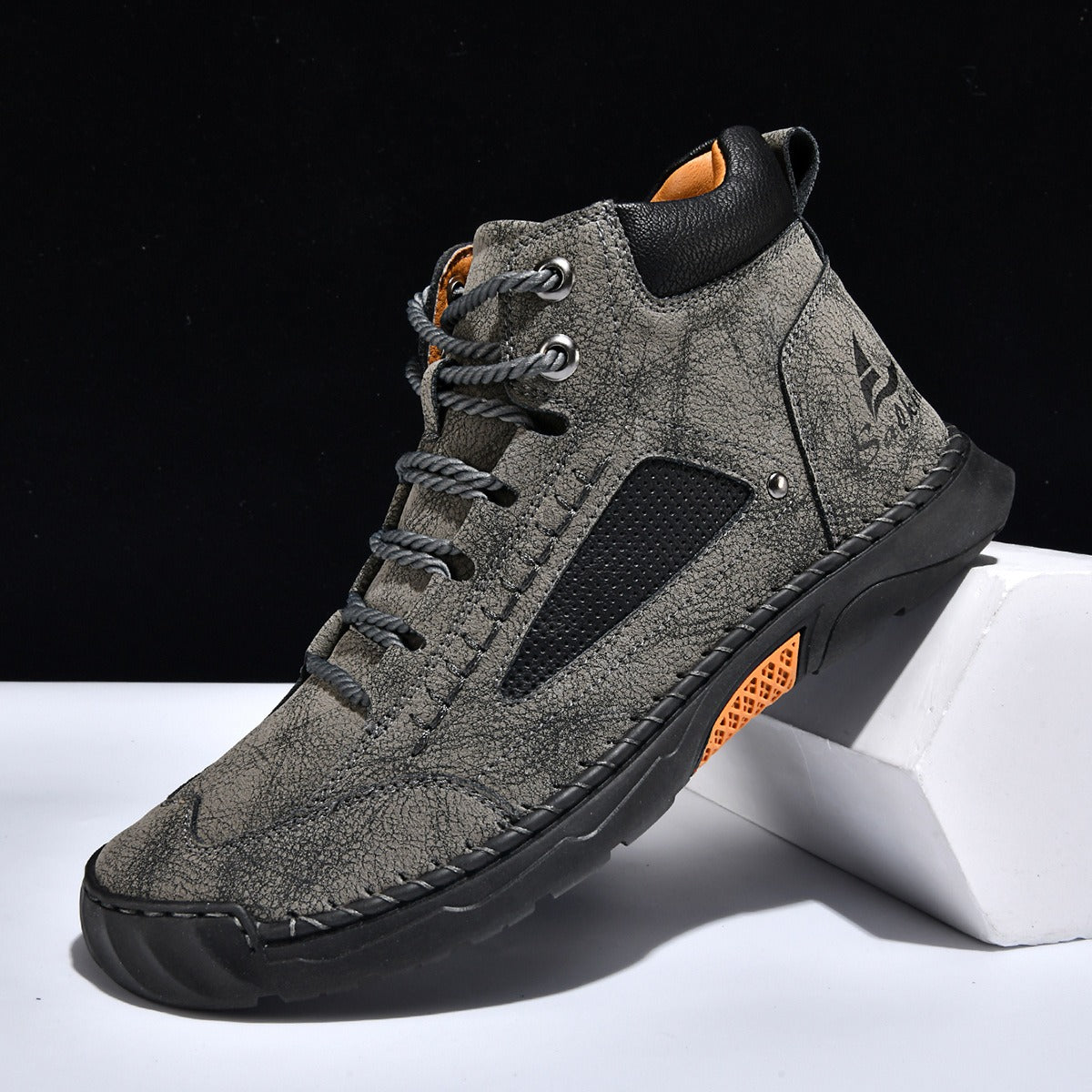 Men's Comfortable Handmade Leather Boots – Waterproof, Arch Support, Pressure Relief, Spacious Toe Box Outdoor Leather Boots